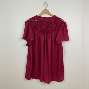 Torrid Top Blouse Size 3 Burgundy Red Lace Details Buttons Flowy Short Sleeves